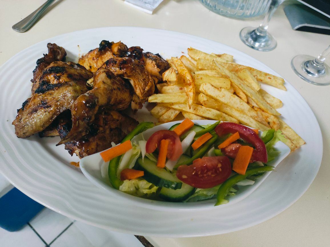 Half Chicken With Chips